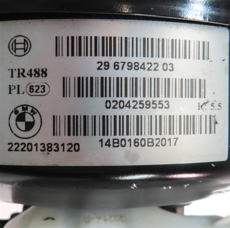 Thumbnail 7: 2014 BMW 320XI (F30) POWER BRAKE BOOSTER w/ MASTER CYLINDER
