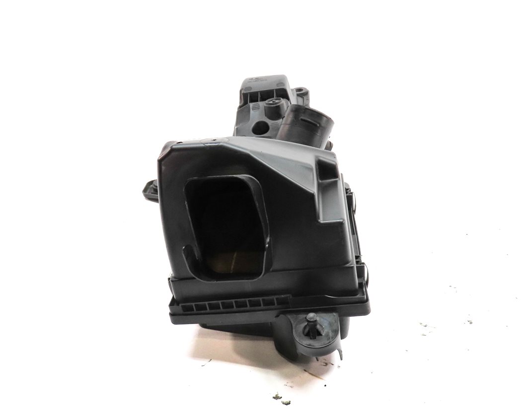 Thumbnail 4: 2012-2016 BMW 2 3 4 SERIES (F22 F30 F32) 2.0L N20 TURBO ENGINE AIR FILTER BOX