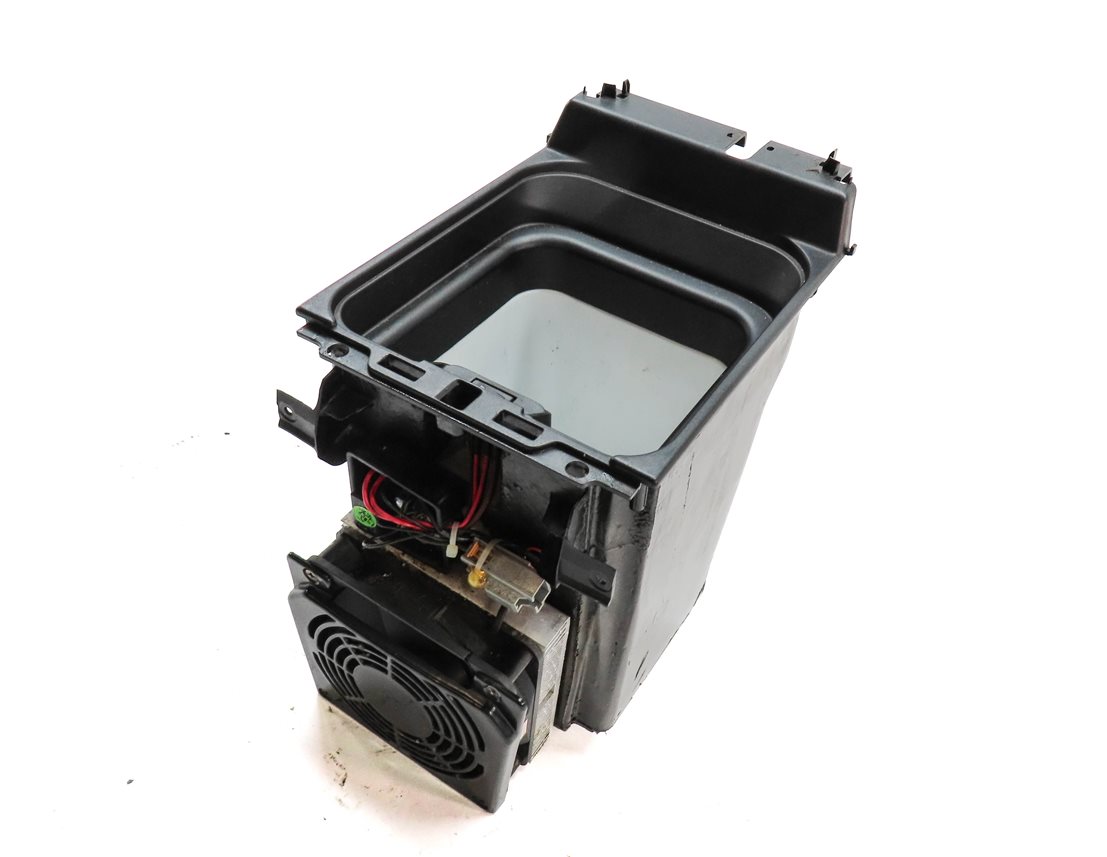 2006-2009 RANGE ROVER SPORT (L320) FRONT CONSOLE REFRIGERATOR COOLER INSERT