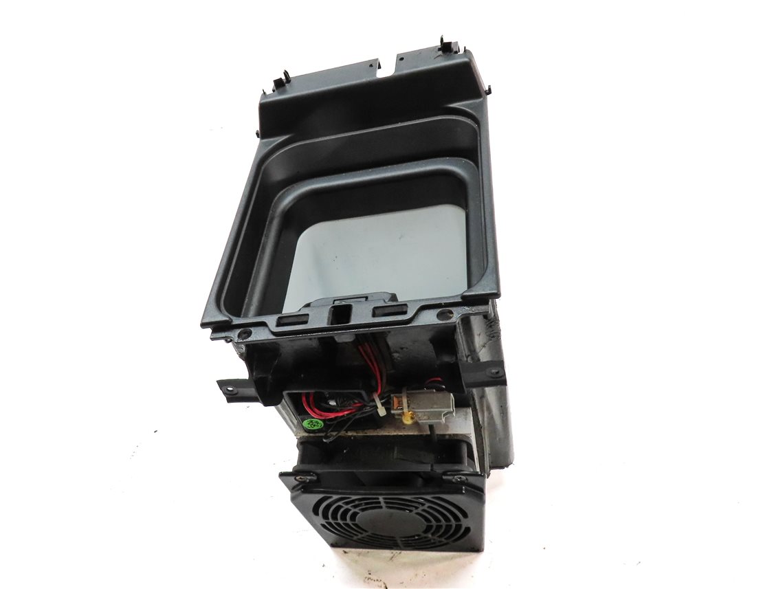 Thumbnail 2: 2006-2009 RANGE ROVER SPORT (L320) FRONT CONSOLE REFRIGERATOR COOLER INSERT