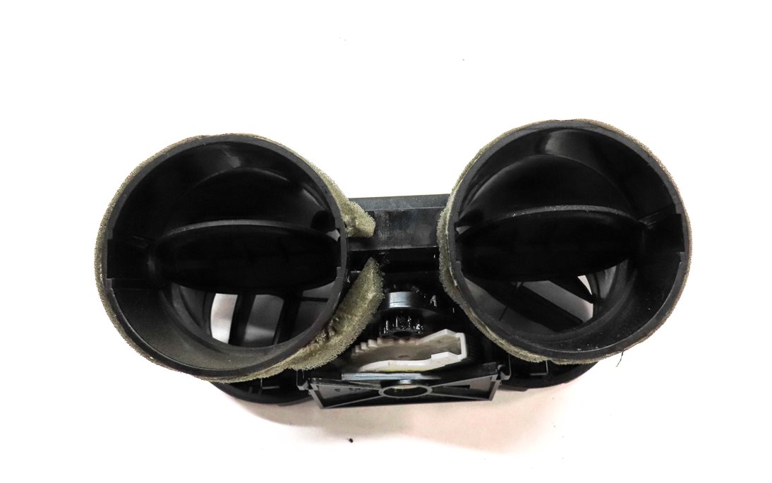 Thumbnail 4: 2008 RANGE ROVER SPORT (L320) REAR CENTER CONSOLE HEATER A/C AIR VENT