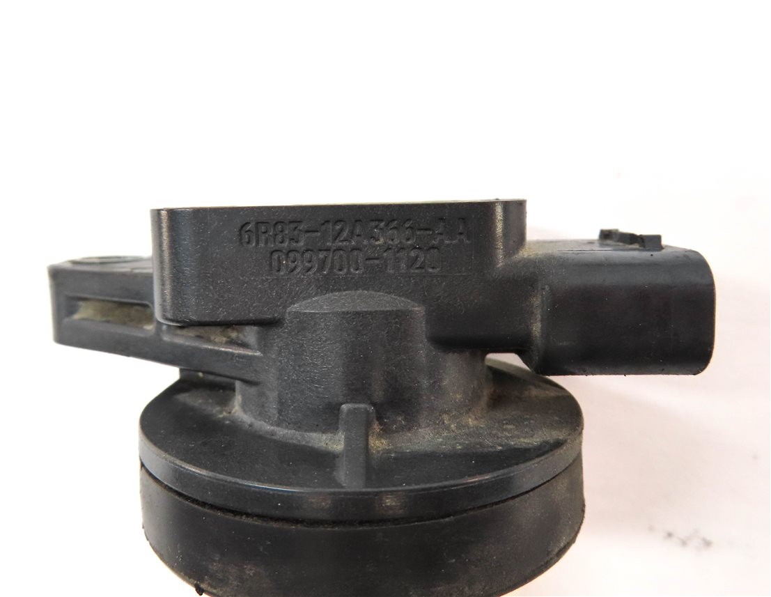 Thumbnail 5: 2005-2009 LR3 RANGE ROVER SPORT (L322 L320) 4.2L 4.4L ENGINE IGNITION COIL SET 8