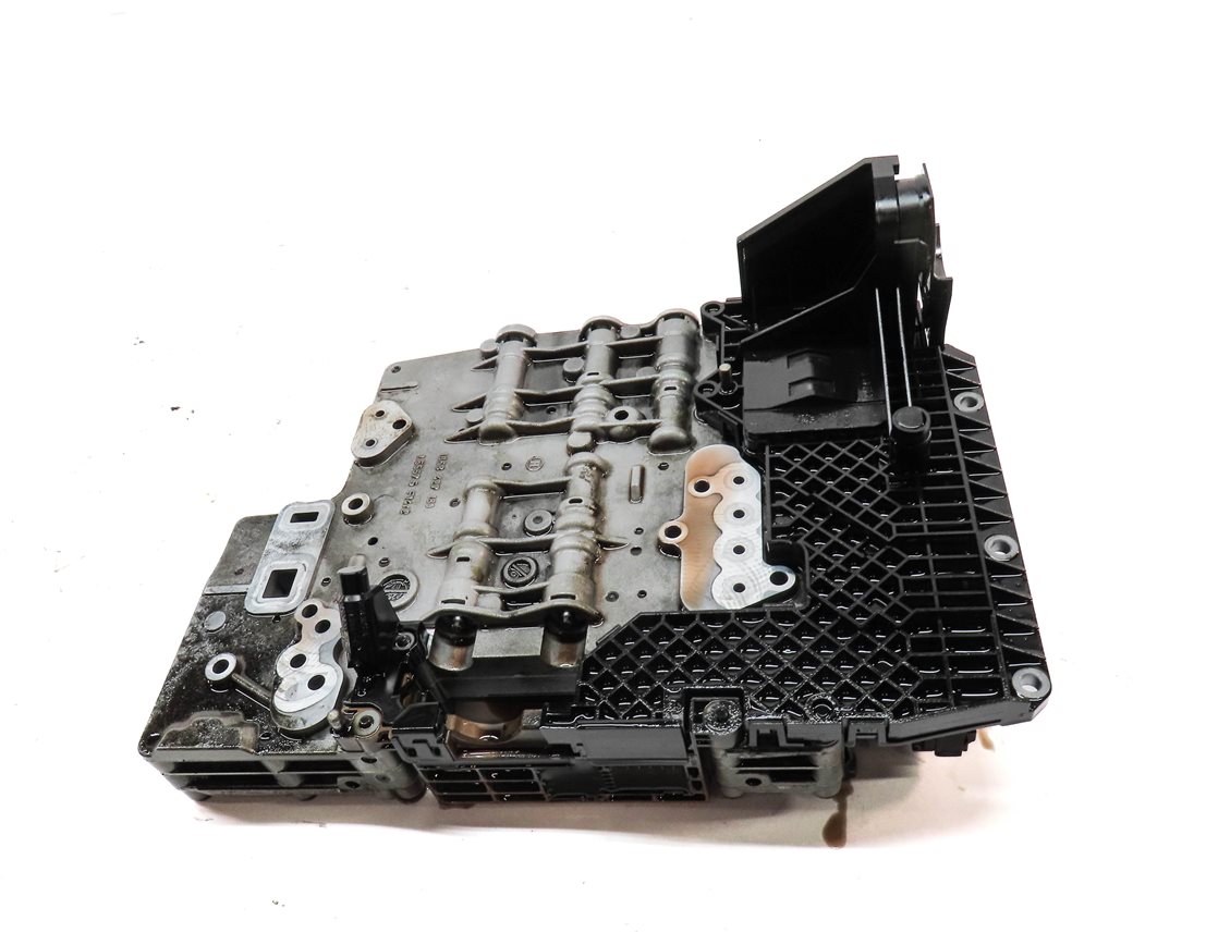 Thumbnail 2: 2006-2009 RANGE ROVER SPORT (L320 L322) 4.2L 6HP-26 AUTO TRANSMISSION VALVE BODY
