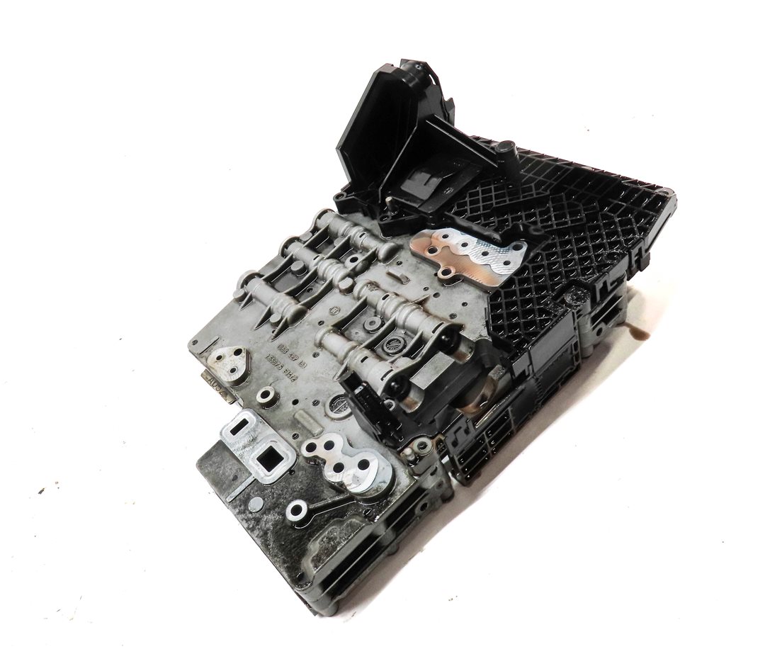 Thumbnail 3: 2006-2009 RANGE ROVER SPORT (L320 L322) 4.2L 6HP-26 AUTO TRANSMISSION VALVE BODY