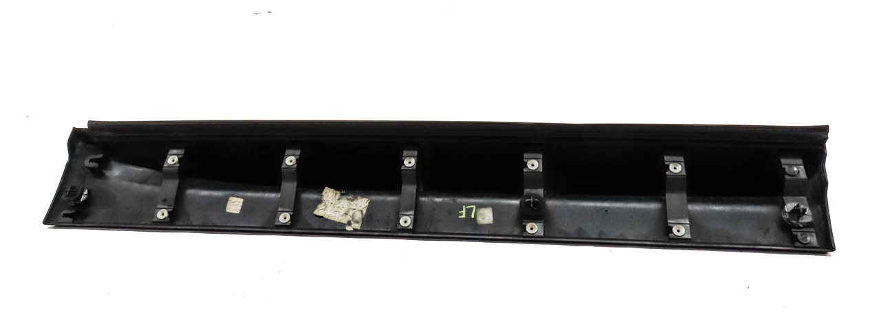 Thumbnail 5: 2008 RANGE ROVER SPORT (L320) FRONT LEFT DRIVER DOOR LOWER MOULDING RUNNER TRIM
