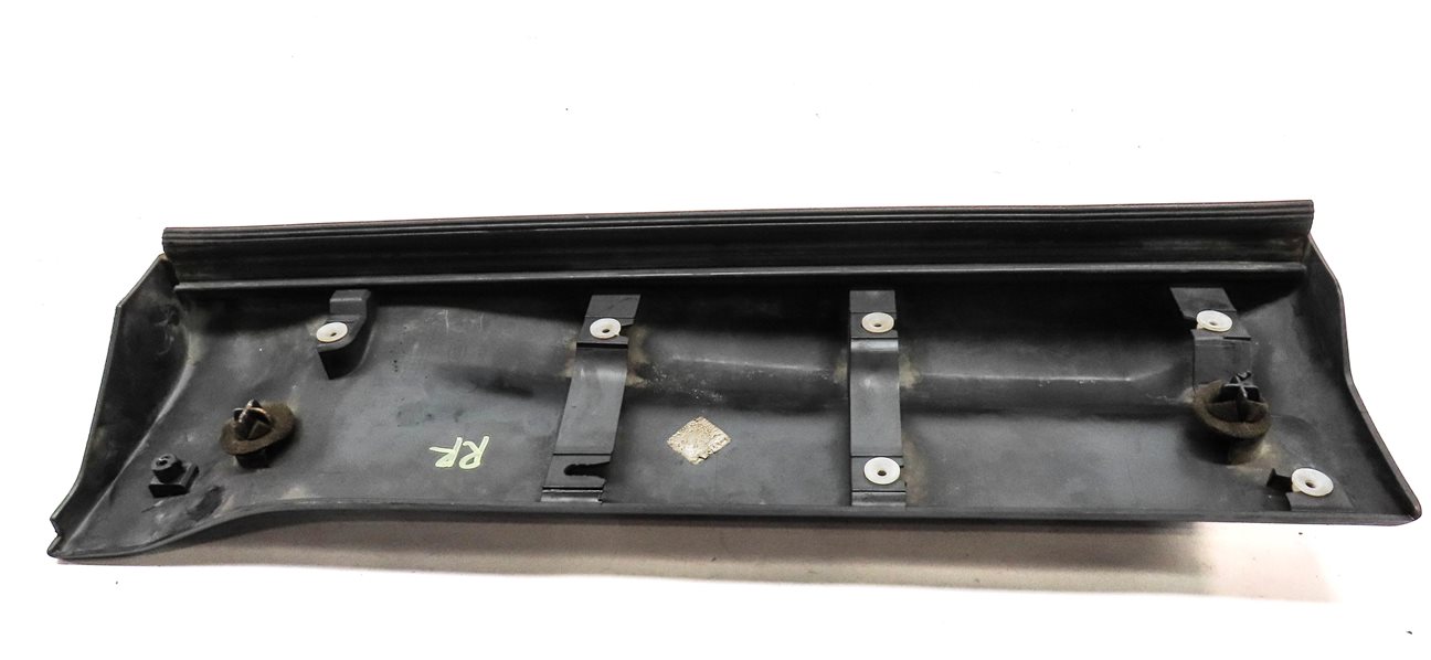 Thumbnail 5: 2008 RANGE ROVER SPORT (L320) REAR RIGHT DOOR LOWER MOULDING RUNNER TRIM