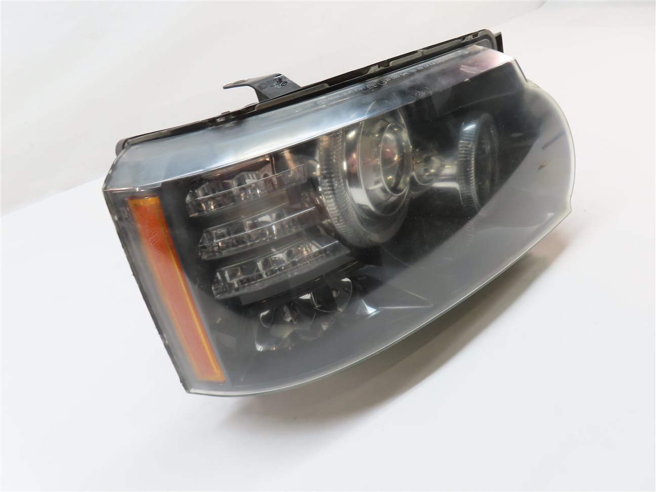 Thumbnail 2: 2010-2011 RANGE ROVER (L322) RIGHT PASSENGER XENON ADAPTIVE AFS HEADLIGHT LAMP