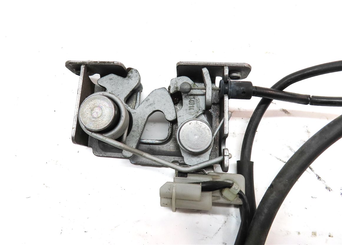 Thumbnail 7: 2015 BMW X3 (F25) FRONT LEFT & RIGHT LOWER HOOD LOCK LATCH SPRING CATCH SET-2