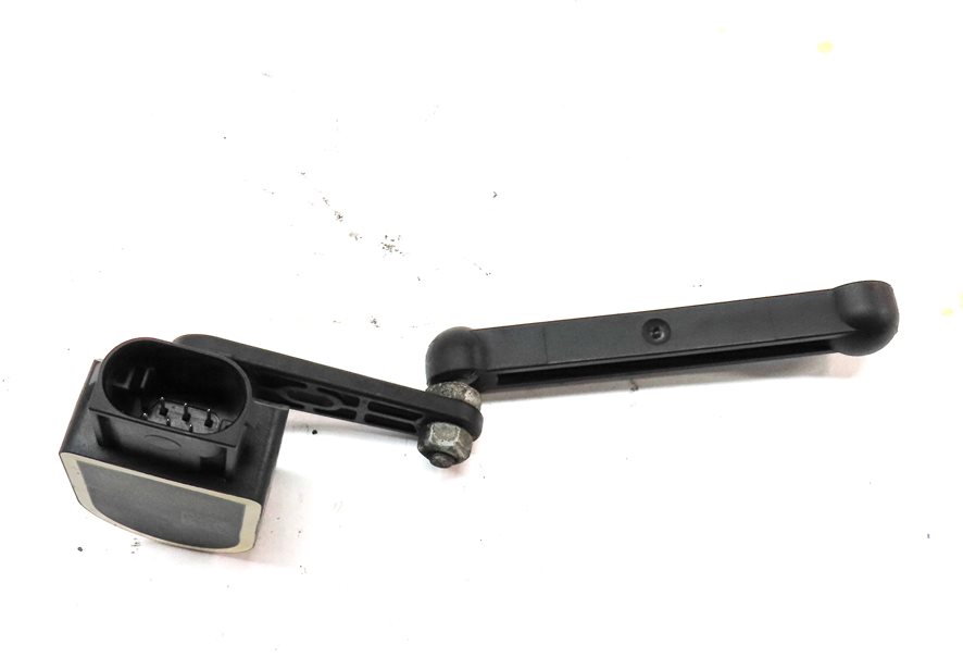 Thumbnail 4: 2015 BMW X3 (F25) REAR SUSPENSION HEIGHT LEVEL SENSOR