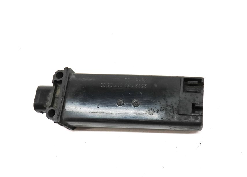 Thumbnail 4: 11-18 BMW 5 7 M5 M6 X3 X4 (F01 F06 F10 F12 F25 F26) TPMS SENSOR ANTENNA MODULE