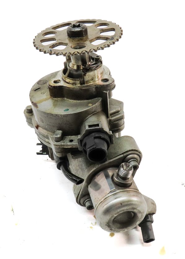Thumbnail 4: 2015 BMW X3 (F25) 3.0L N55 TURBO ENGINE BRAKE VACUUM PUMP w/ HIGH PRESSURE PUMP