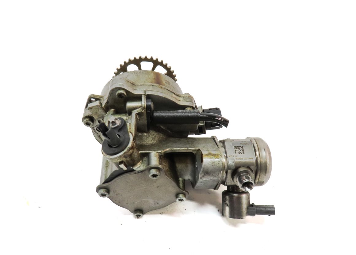 Thumbnail 6: 2015 BMW X3 (F25) 3.0L N55 TURBO ENGINE BRAKE VACUUM PUMP w/ HIGH PRESSURE PUMP