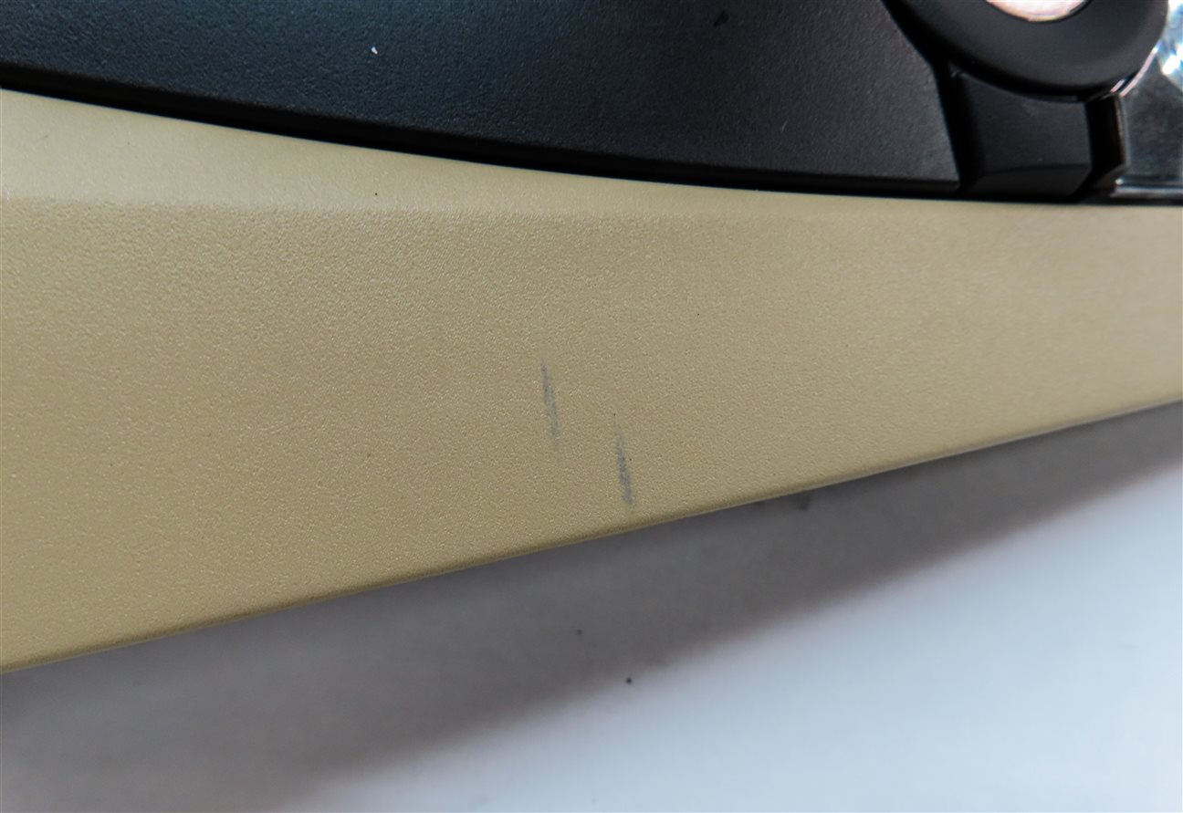Thumbnail 8: 2015 BMW X3 (F25) FRONT DOMELIGHT MAP READING COURTESY DOME LIGHT LAMP (BEIGE)