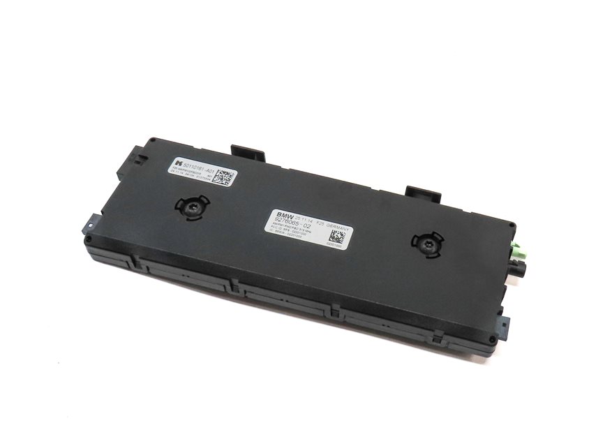 Thumbnail 1: 2015 BMW X3 (F25) RADIO STEREO DIVERSITY ANTENNA MODULE