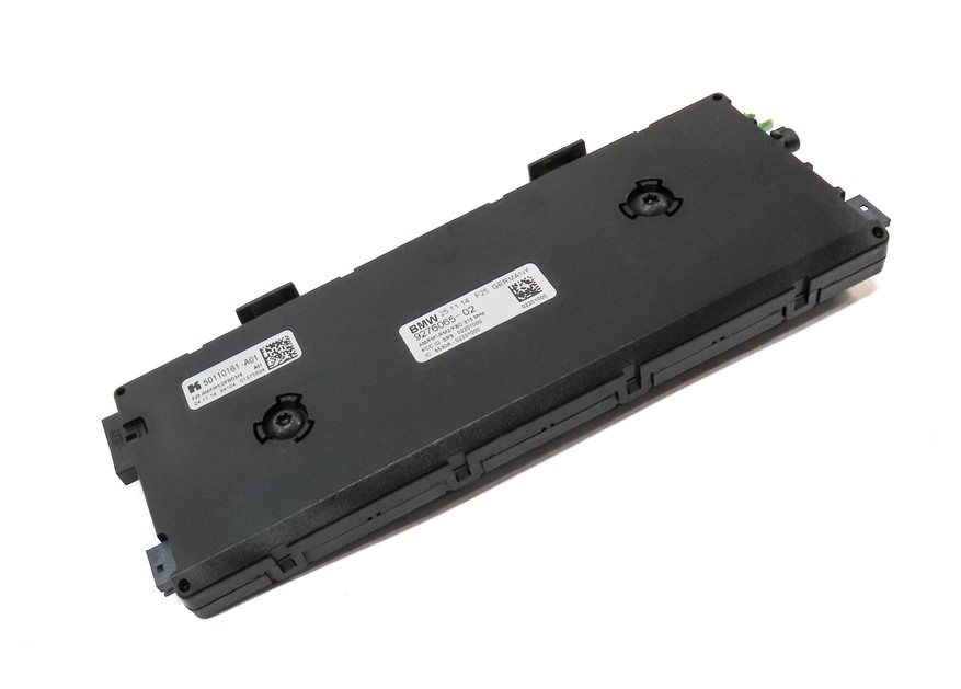 Thumbnail 3: 2015 BMW X3 (F25) RADIO STEREO DIVERSITY ANTENNA MODULE