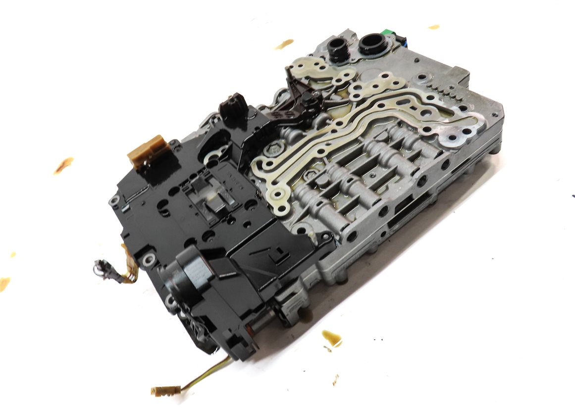 Thumbnail 3: 15-18 BMW X3 X4 X5 X6 (F15 F16 F25 F26) 8HP-45 A/T AUTO TRANSMISSION VALVE BODY
