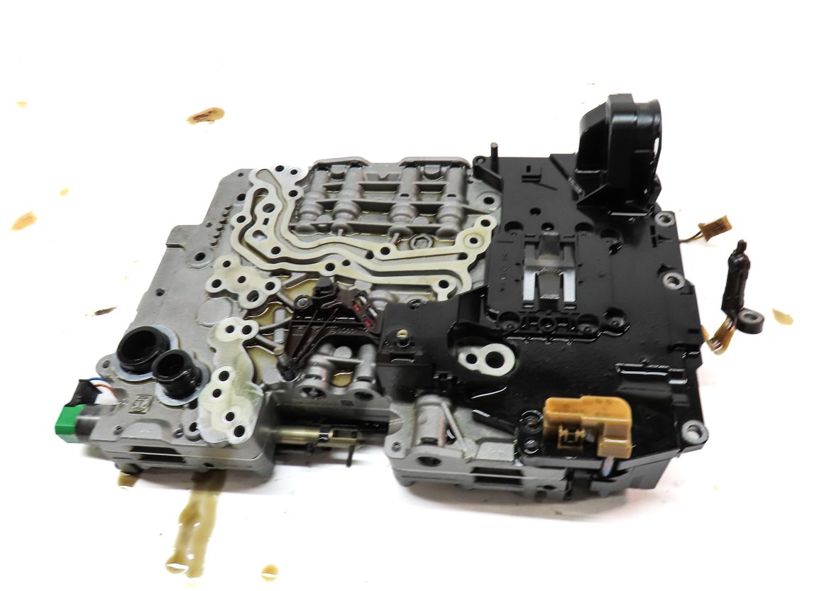 Thumbnail 4: 15-18 BMW X3 X4 X5 X6 (F15 F16 F25 F26) 8HP-45 A/T AUTO TRANSMISSION VALVE BODY