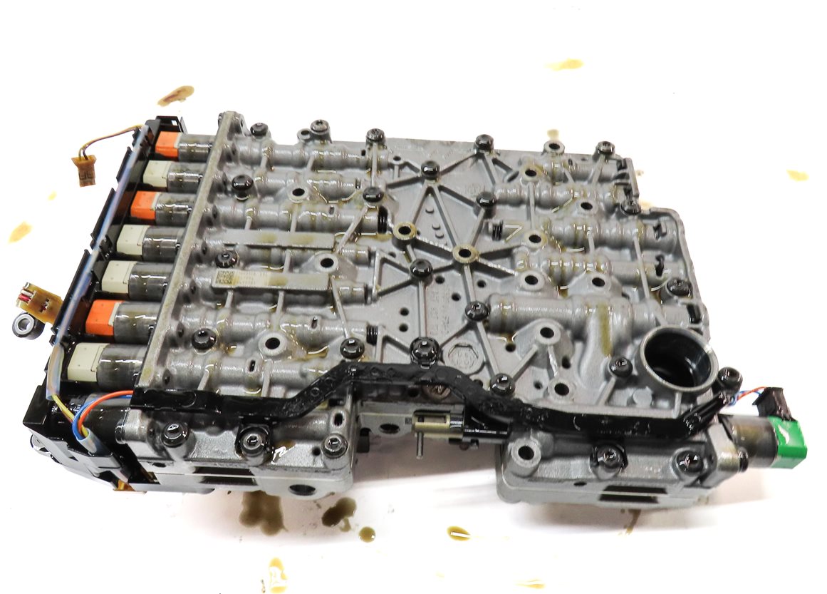 Thumbnail 6: 15-18 BMW X3 X4 X5 X6 (F15 F16 F25 F26) 8HP-45 A/T AUTO TRANSMISSION VALVE BODY
