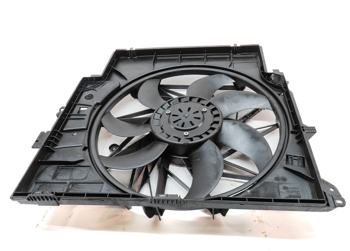 Thumbnail 4: 11-18 BMW X3 X4 (F25 F26) 3.0L N55 TURBO ENGINE 600 WATT RADIATOR COOLING FAN