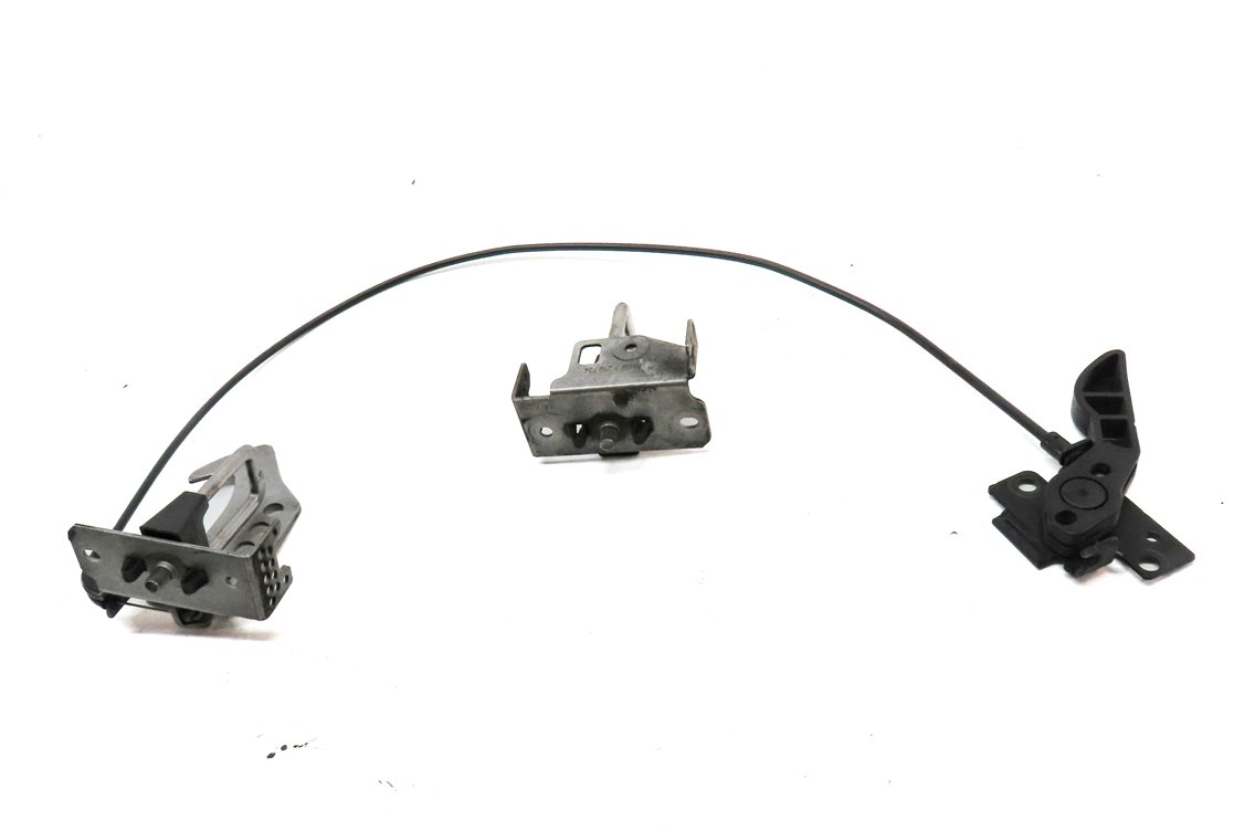Thumbnail 2: 2015 BMW X4 (F26) FRONT LEFT & RIGHT UPPER HOOD LOCK SAFETY LATCH SET w/ CABLE