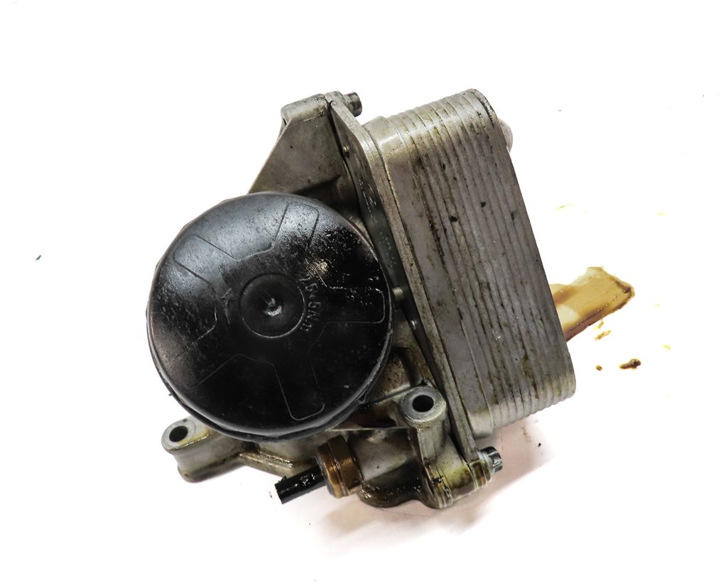 Thumbnail 3: 2015 BMW X4 (F26) 3.0L (N55) ENGINE OIL FILTER HOUSING ADAPTER w/ COOLER
