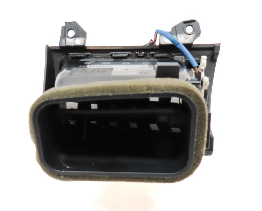 Thumbnail 4: 2015 BMW X4 (F26) FRONT LEFT DRIVER OUTER DASH HEATER A/C AIR VENT