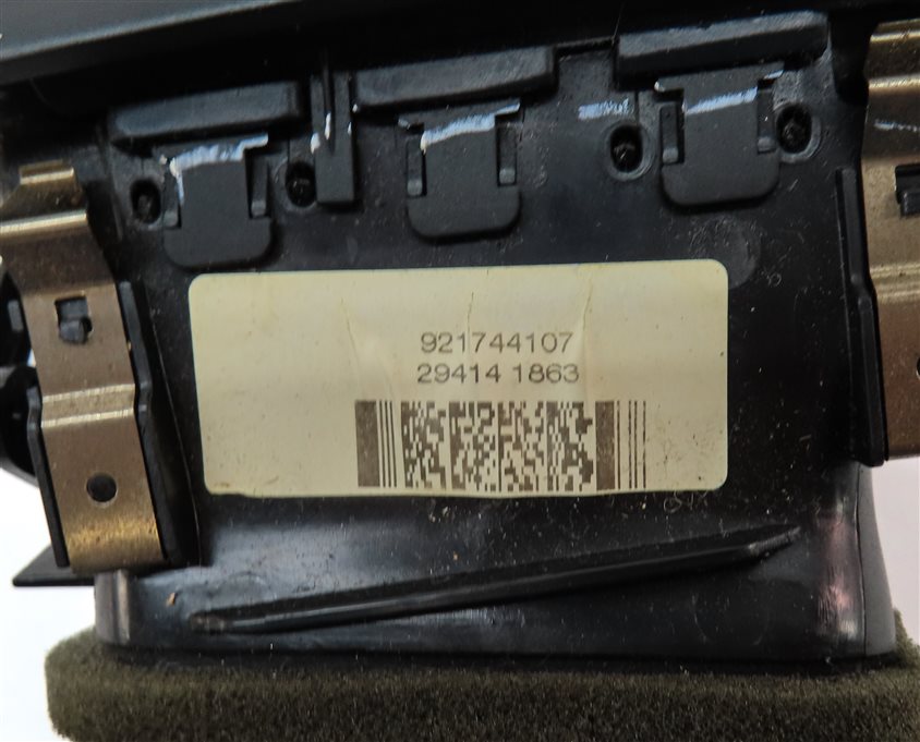 Thumbnail 6: 2015 BMW X4 (F26) FRONT LEFT DRIVER OUTER DASH HEATER A/C AIR VENT