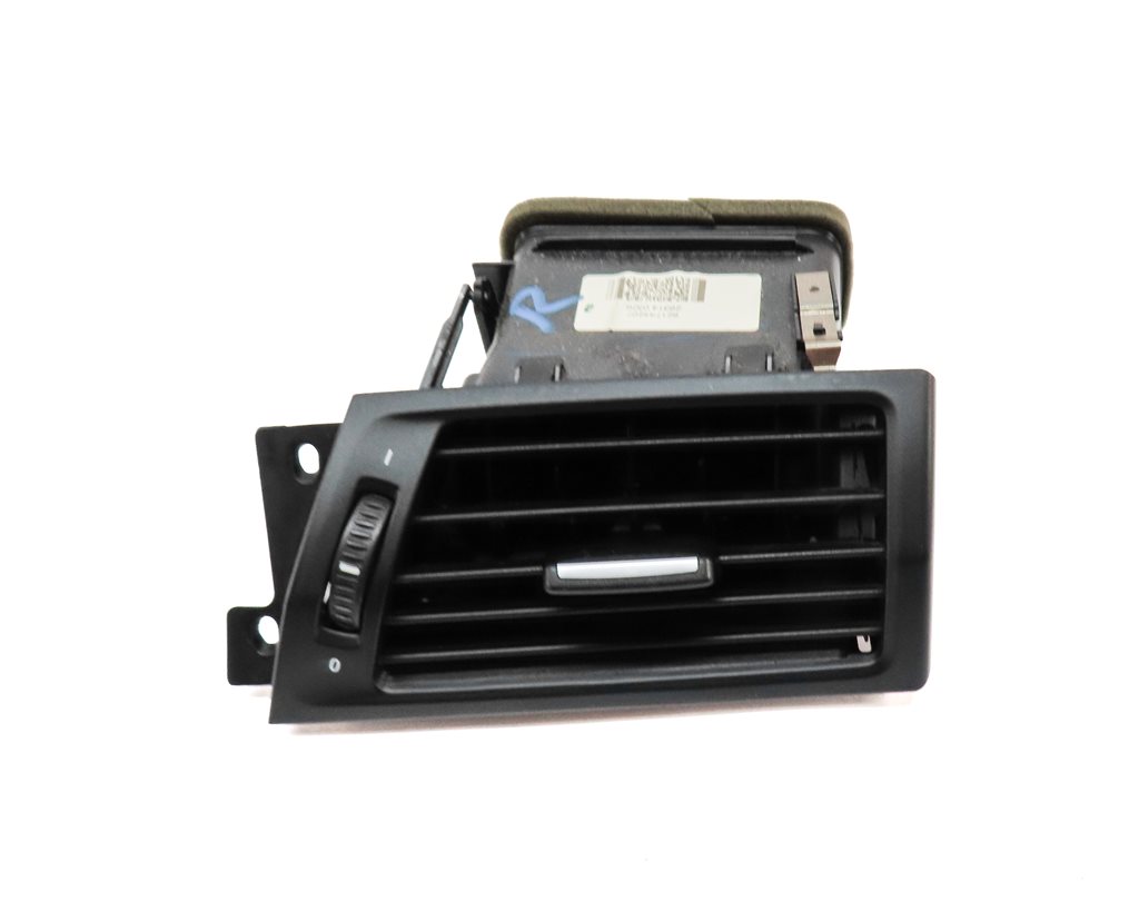 Thumbnail 2: 2015 BMW X4 (F26) FRONT RIGHT PASSENGER OUTER DASH HEATER A/C AIR VENT