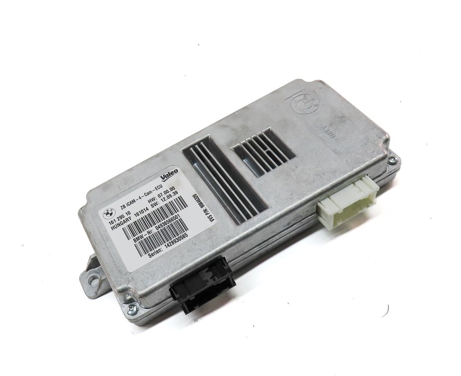 Thumbnail 4: 2014-2019 BMW WI8 X3 X4 X5 X6 X5M X6M - SURROUND VIEW CAMERA CONTROL MODULE