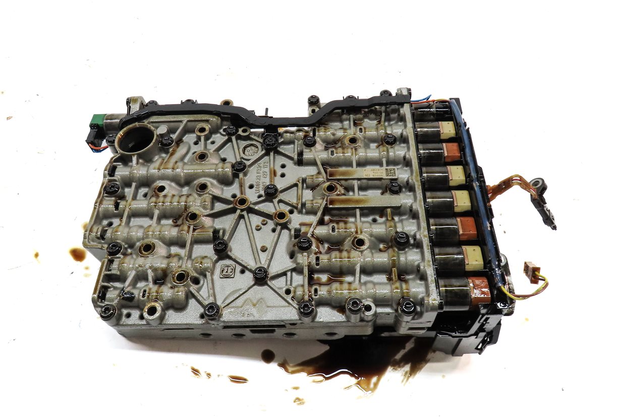Thumbnail 6: 15-18 BMW X3 X4 X5 X6 (F15 F16 F25 F26) 8HP-45 A/T AUTO TRANSMISSION VALVE BODY
