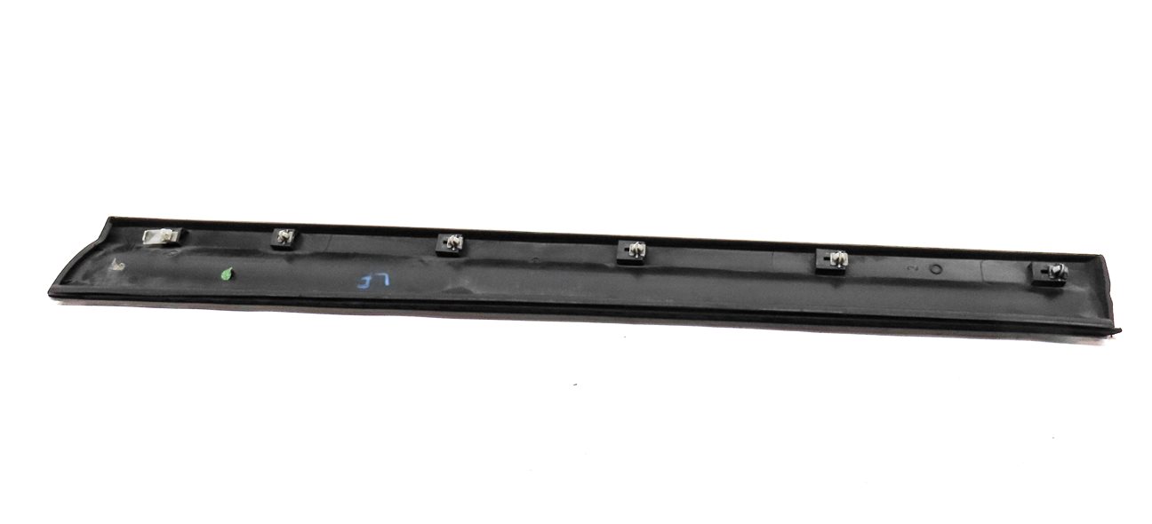 Thumbnail 5: 11-18 BMW X3 X4 (F25 26) FRONT LEFT LOWER DOOR MOULDING TRIM (w/o M or X-LINE)
