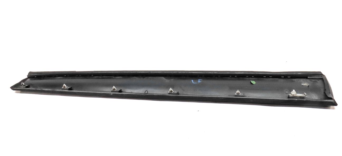 Thumbnail 6: 11-18 BMW X3 X4 (F25 26) FRONT LEFT LOWER DOOR MOULDING TRIM (w/o M or X-LINE)