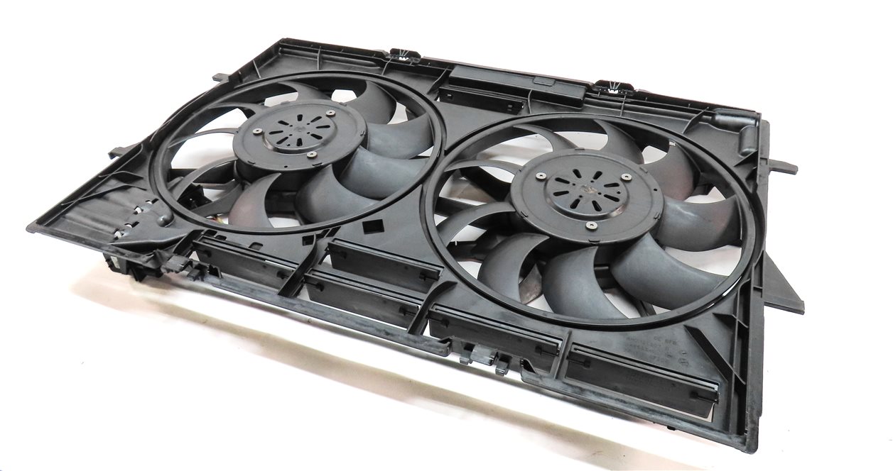 12-18 AUDI A6 A7 (C7) 3.0L SUPERCHARGED ENGINE RADIATOR COOLING FAN w/ SHROUD