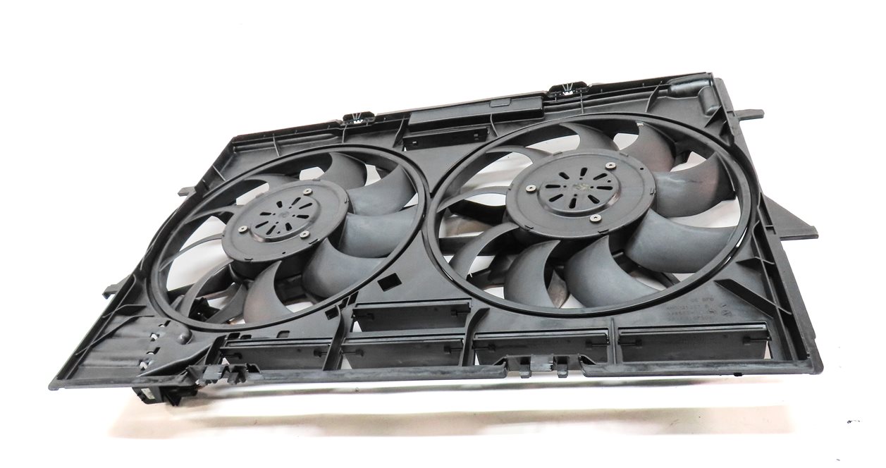 Thumbnail 2: 12-18 AUDI A6 A7 (C7) 3.0L SUPERCHARGED ENGINE RADIATOR COOLING FAN w/ SHROUD