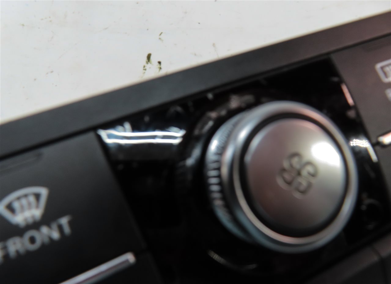 Thumbnail 7: 13 AUDI A6 (C7) FRONT HEAT AIR AC HVAC HEATED SEAT CLIMATE CONTROL BUTTON PANEL