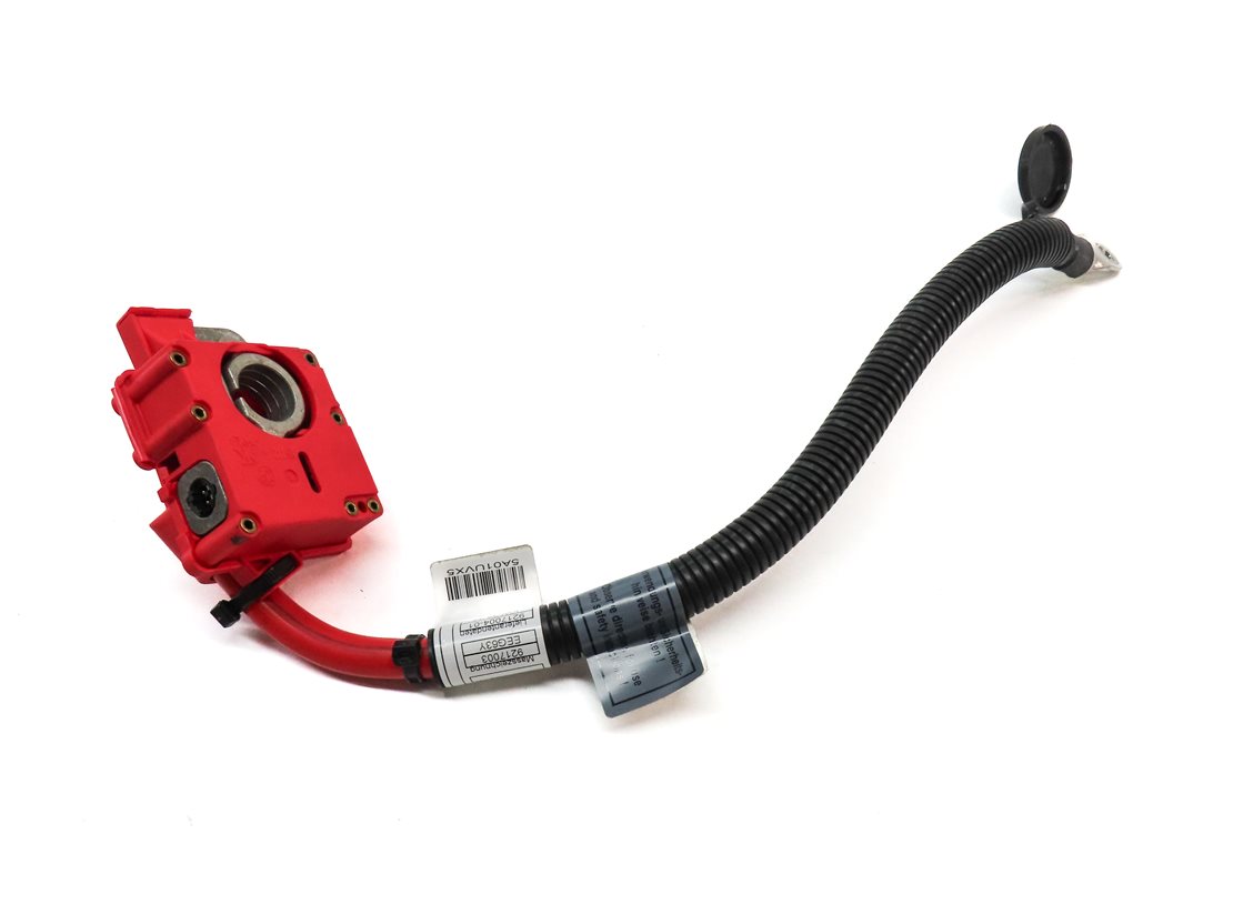 Thumbnail 5: 2012 BMW X5 (E70) SRS BLOWOUT POSITIVE BATTERY CABLE TERMINAL