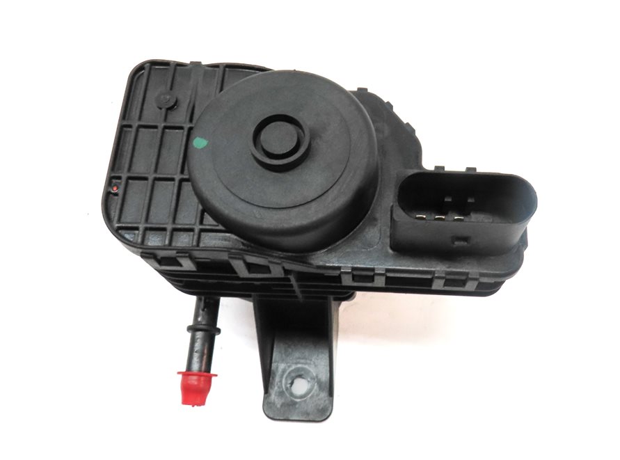 Thumbnail 4: 2012 BMW X5 (E70) 3.0L M57 ENGINE DIESEL EMISSIONS FLUID TRANSFER PUMP