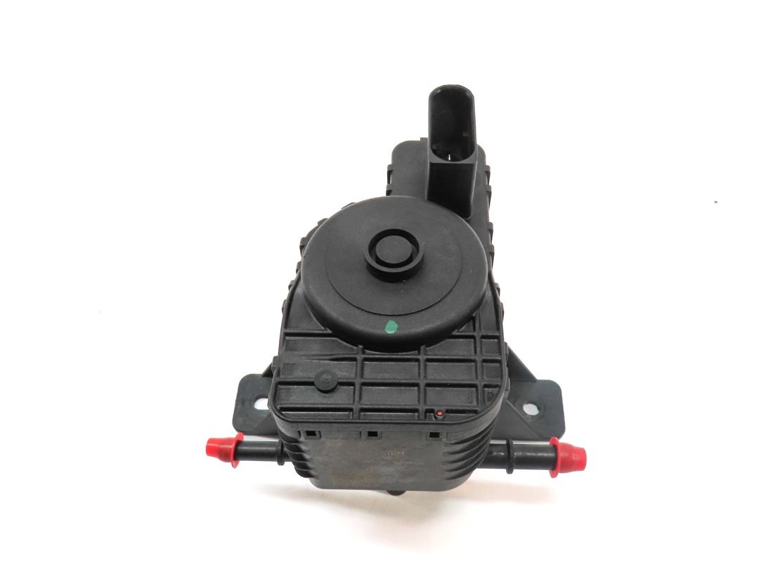 Thumbnail 5: 2012 BMW X5 (E70) 3.0L M57 ENGINE DIESEL EMISSIONS FLUID TRANSFER PUMP