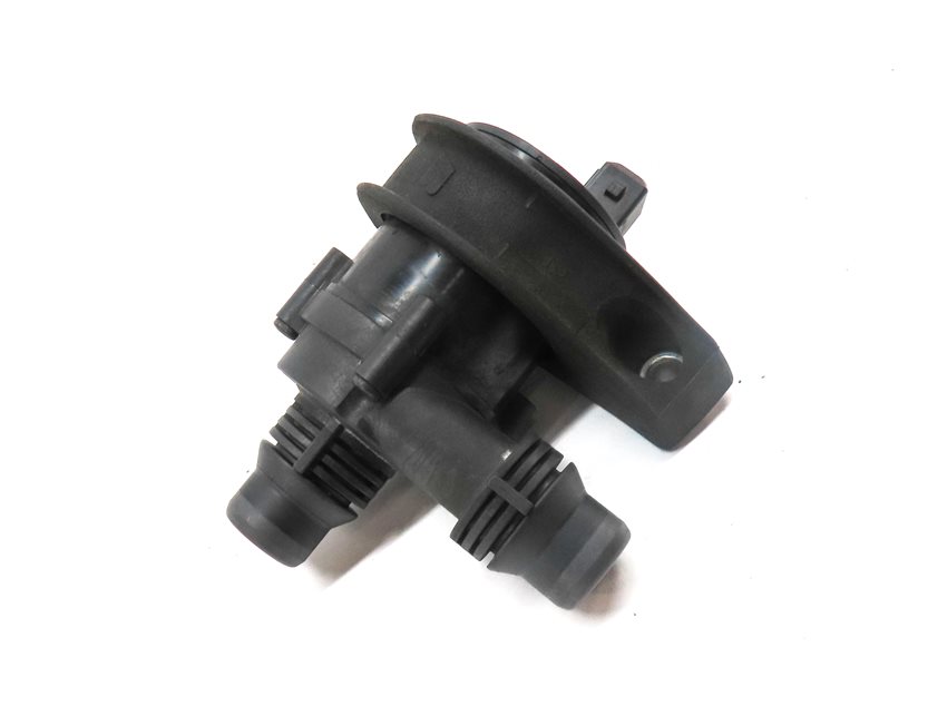 Thumbnail 3: 2012 BMW X5 (E70) 3.0L M57 DIESEL ENGINE AUX AUXILIARY WATER PUMP COOLANT PUMP