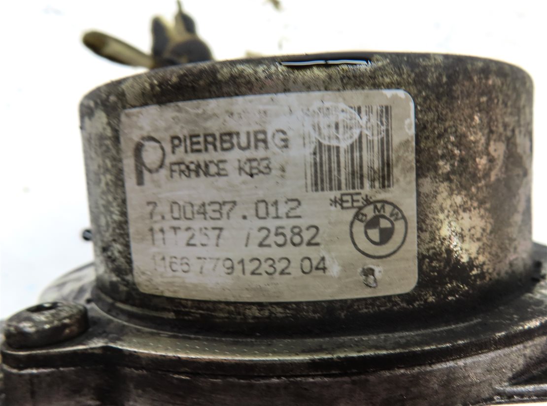 Thumbnail 6: 2009-2013 BMW X5 335D (E70 E90) 3.0L M57Y TURBO DIESEL ENGINE BRAKE VACUUM PUMP