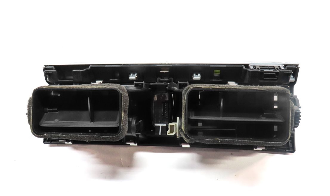 Thumbnail 4: 2012 BMW X5 (E70) FRONT CENTER DASH HEATER A/C AIR VENT w/ HAZARD SWITCH