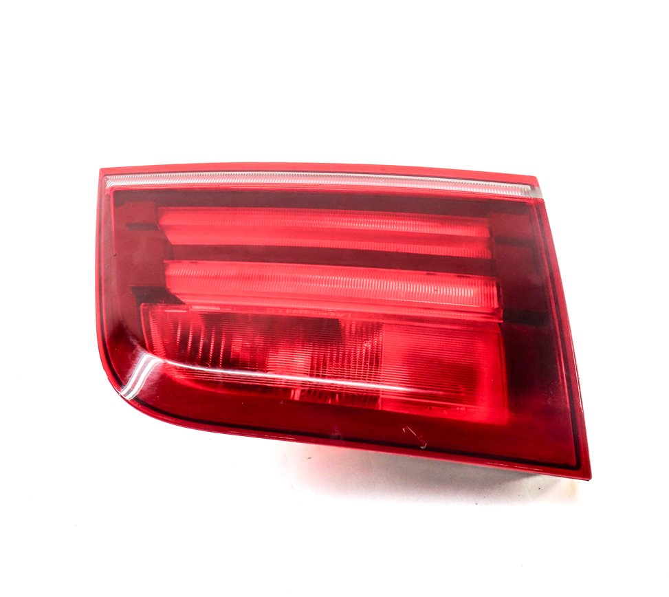 Thumbnail 3: 11-13 BMW X5 X5M (E70) RIGHT PASSENGER INNER TAILLIGHT LIGHT LAMP (INCANDESCENT)