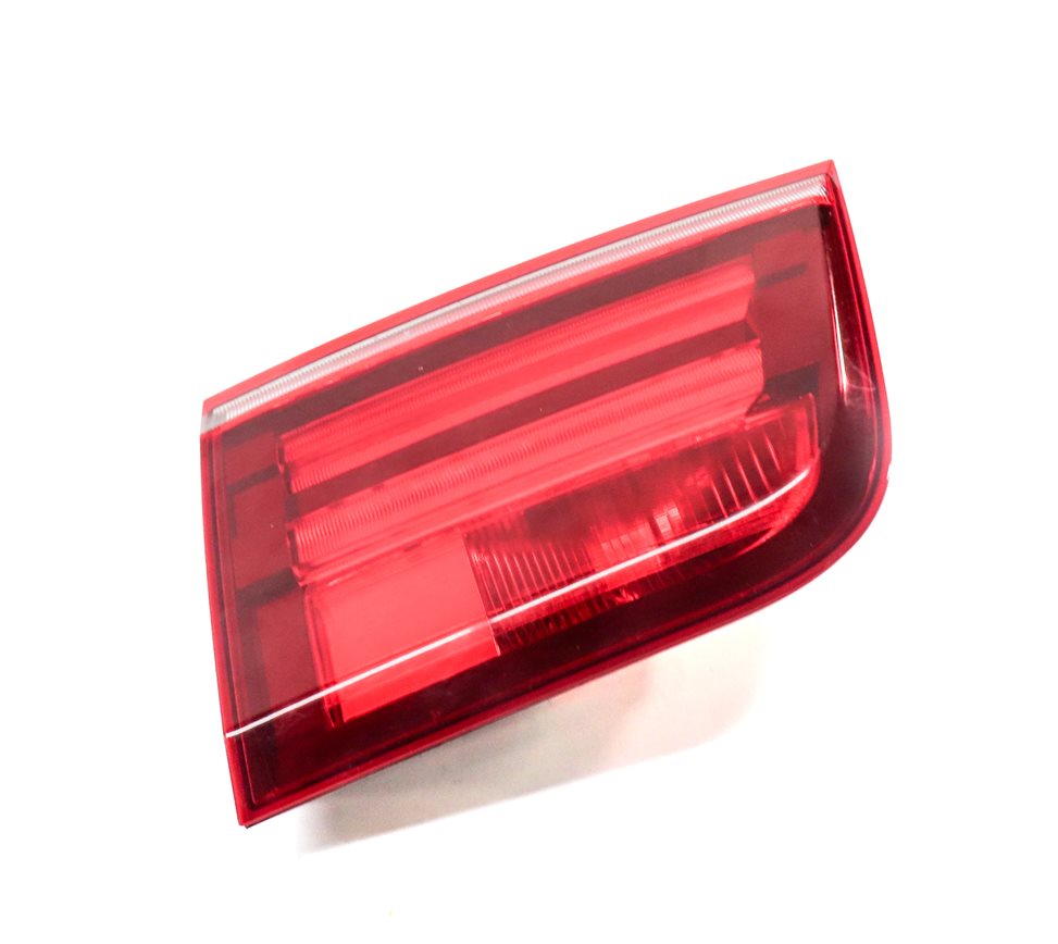 11-13 BMW X5 X5M (E70) LEFT DRIVER INNER TAILLIGHT LIGHT LAMP (INCANDESCENT)