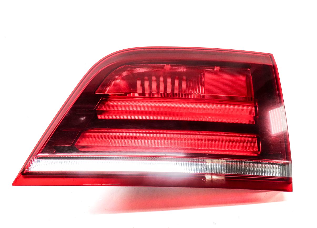 Thumbnail 5: 11-13 BMW X5 X5M (E70) LEFT DRIVER INNER TAILLIGHT LIGHT LAMP (INCANDESCENT)