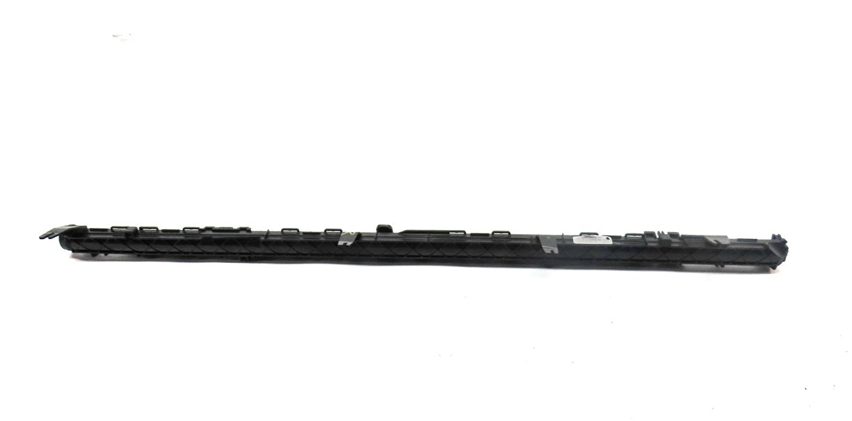 Thumbnail 4: 2007-2013 BMW X5 (E70) RIGHT REAR RETRACTABLE WINDOW SUN SCREEN PRIVACY SHADE