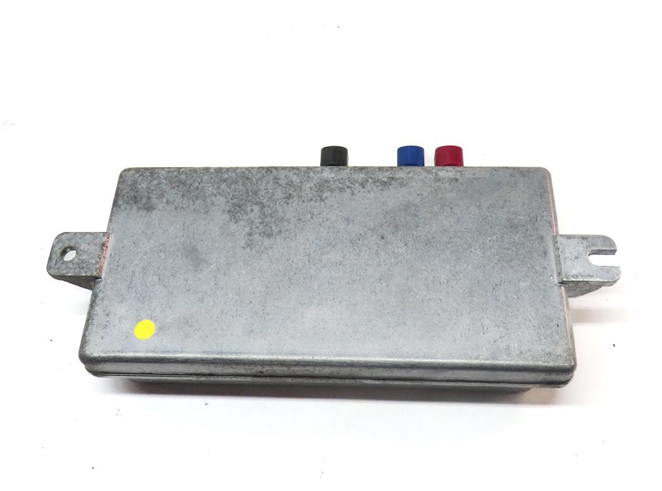 Thumbnail 5: 2012 BMW X5 (E70) TOP SIDE VIEW REARVIEW CAMERA CONTROL MODULE