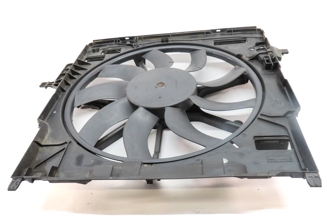 Thumbnail 2: 2009-2014 BMW X5 X6 (E70 E71) 3.0L N55 TURBO / 3.0L DIESEL COOLING FAN 850 WATT