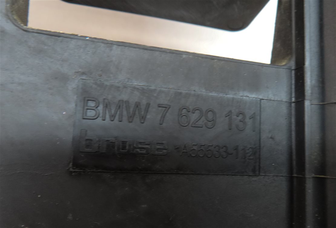 Thumbnail 7: 2009-2014 BMW X5 X6 (E70 E71) 3.0L N55 TURBO / 3.0L DIESEL COOLING FAN 850 WATT