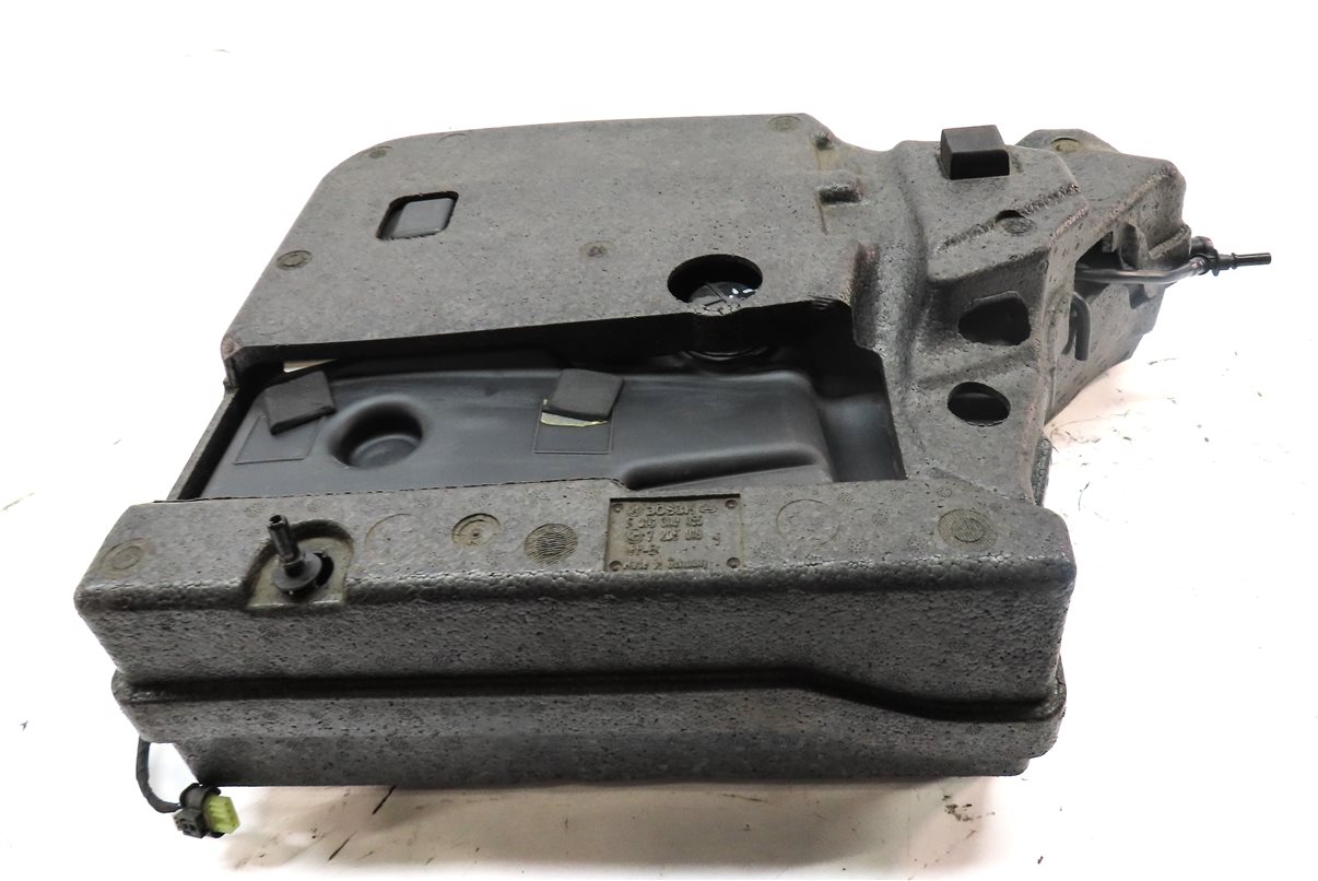 Thumbnail 2: 09-13 BMW X5 (E70) 3.0L M57Y DIESEL DEF EMISSIONS FLUID RESERVOIR PASSIVE TANK