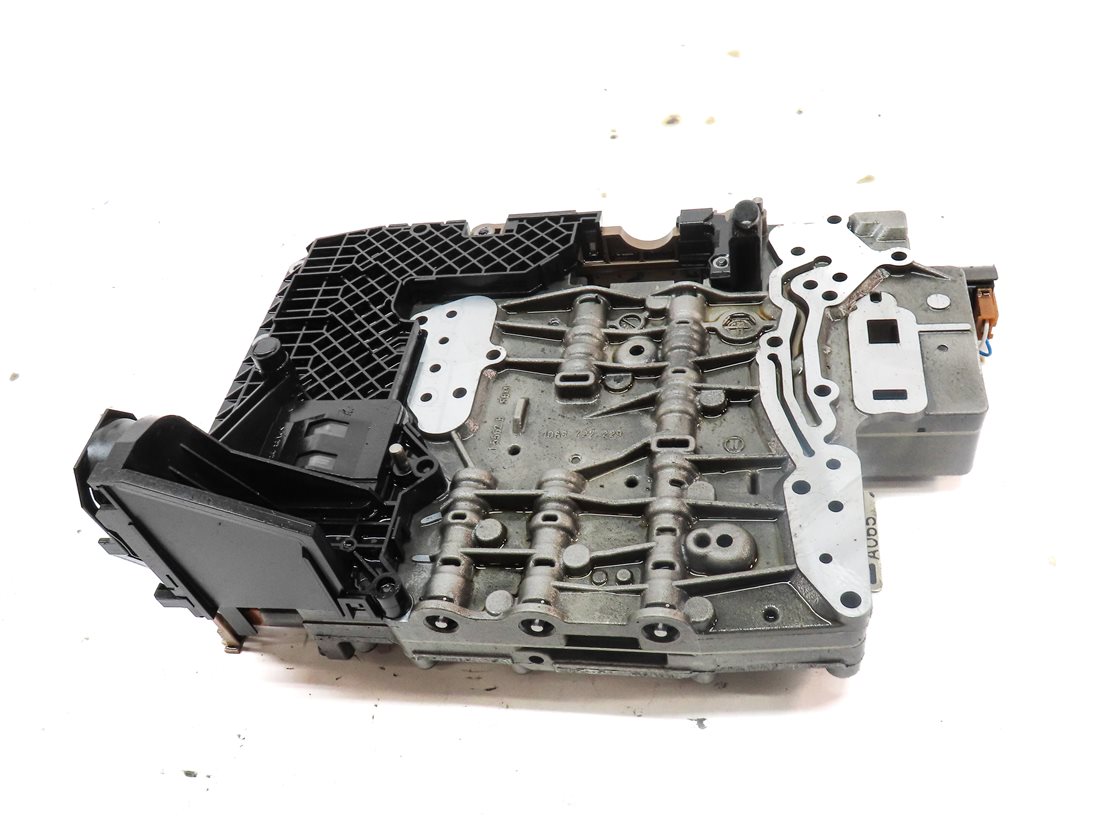 Thumbnail 2: 12-13 BMW X5 (E70) DIESEL 6HP-26 AUTOMATIC TRANSMISSION VALVE BODY & MECHATRONIC